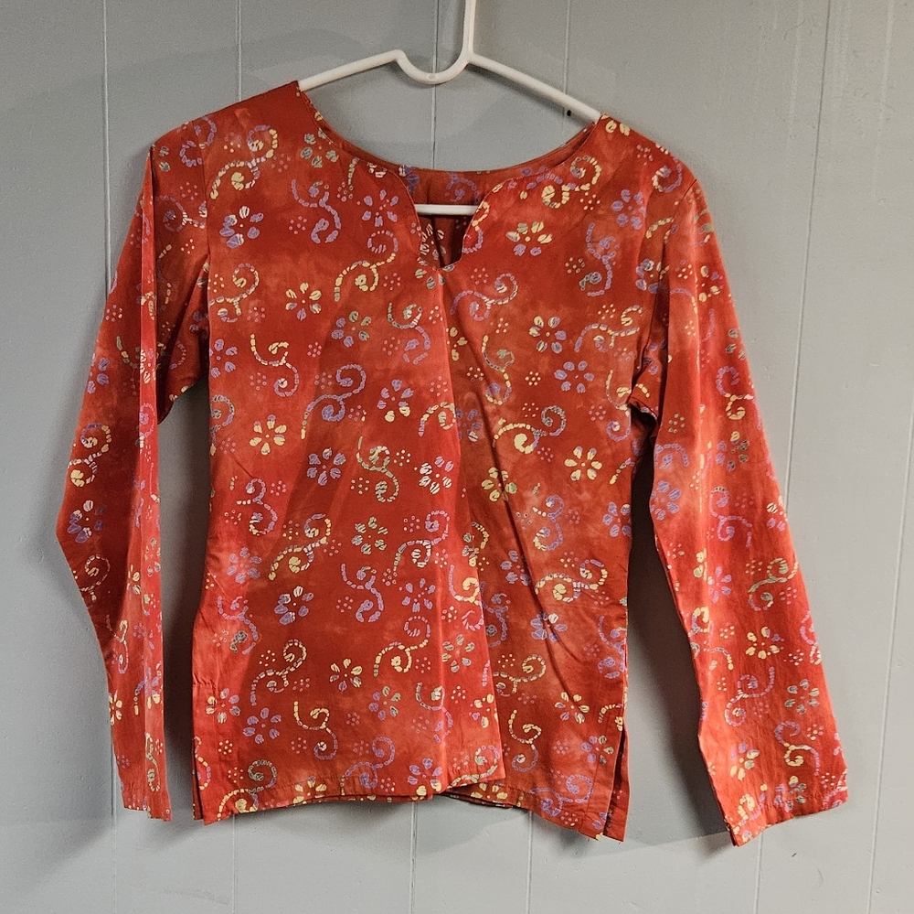Red Floral Shapes Full Sleeve Top